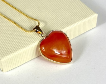 1pc. Carnelian Gold Necklace -  Crystal Necklace - Carnelian Necklace - Heart Necklace - Dainty Necklace - Perfect Gift - Red Crystal