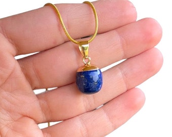 Collar de oro lapislázuli - collar sumergido en oro - piedra de nacimiento septiembre - diminuto lapislázuli - gargantilla de cristal pequeño - gargantilla de piedra azul