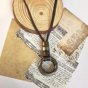 Leren ketting, herenketting, leren herenketting, bruine leren ketting, ketting met verstelbaar koord, cadeau vriendje, cadeau vader