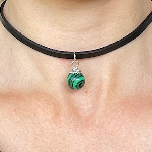 Malachite Necklace - Leather Malachite Necklace - Malachite Pendant - Malachite Jewelry - Green Crystals - Green Malachite - Birthstone Gift