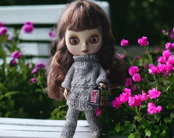 Tenue Blythe unique : vêtements élégants et polyvalents pour votre collection de poupées Blythe.