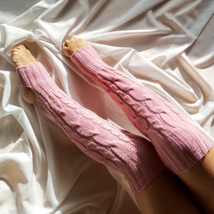 Handmade Pink Leg Warmers: Stylish & Toasty Warmth. image 5