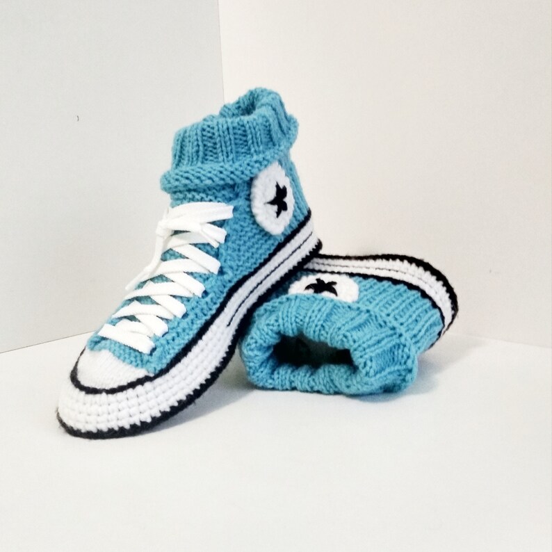 slippers that look like converse