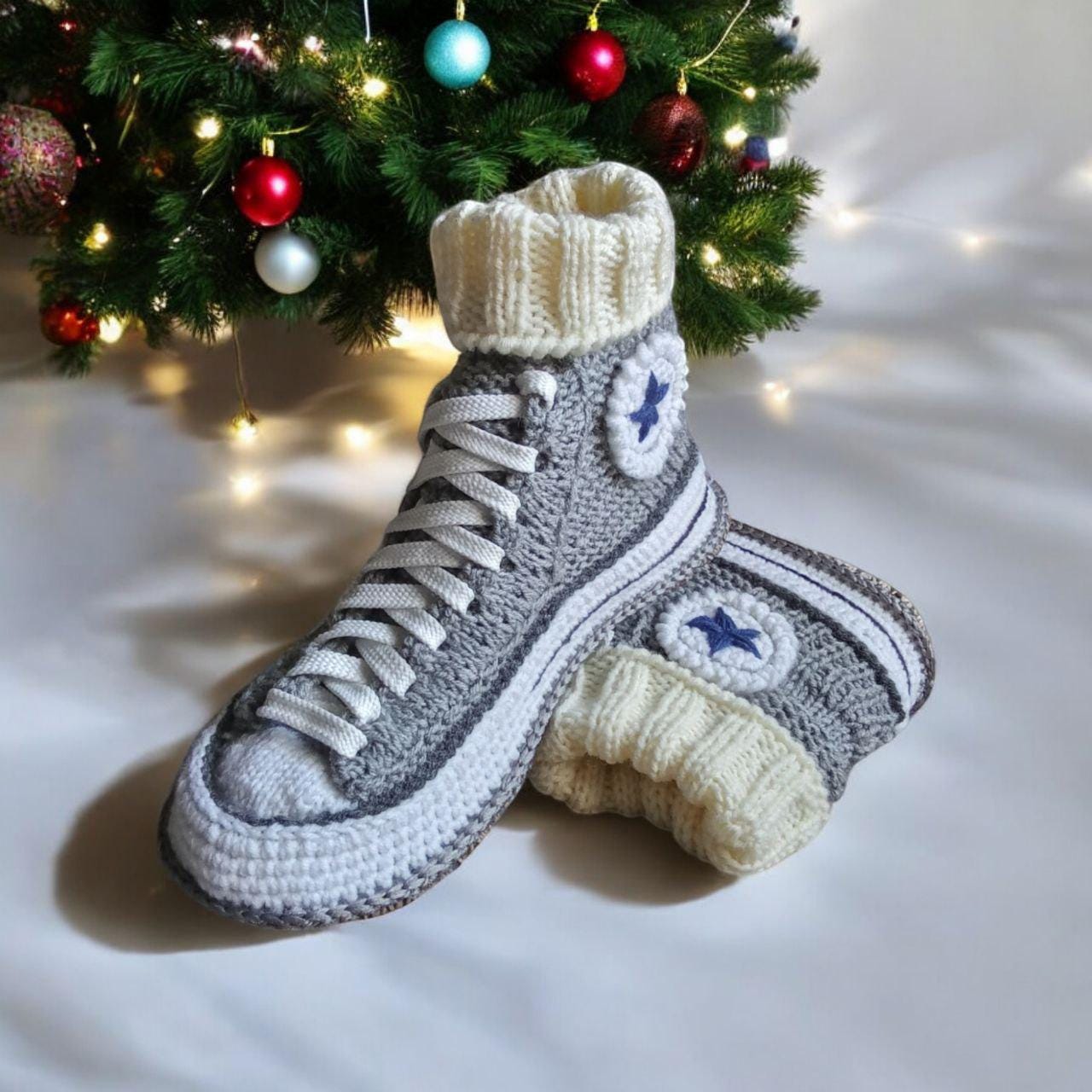 Converse christmas stocking pattern hotsell