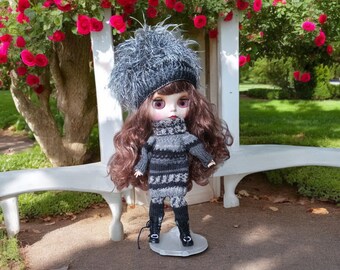 Tenue Blythe unique : vêtements élégants et polyvalents pour votre collection de poupées Blythe.