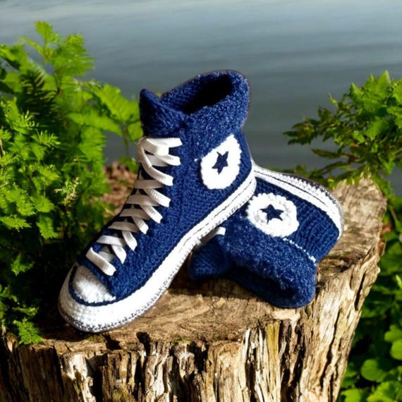 Cozy Blue Wool Crochet Slippers with Felt Sole: Handmade House Shoes for Women's Comfort