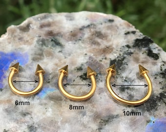 Spiked Horseshoe Septum Ring, Tragus Earring, Septum Piercing, Tragus Piercing, Horseshoe Circular Barbell, Conch, Rook, Snug