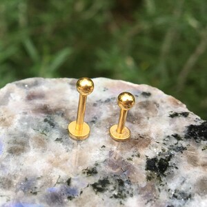 Lip Ring, Monroe Piercing, Labret, Tragus Piercing, Forward Helix Earring, Philtrum jewelry, Body Jewelry, 6mm & 8mm Barbell