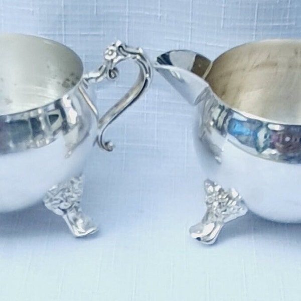 2 Vintage Silverplate sugar bowl and creamer/ footed sugar bowl and creamer/ vintage silver plated/