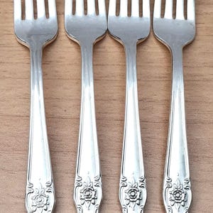 4 Old Community Plate dinner Forks, "Rose Service" Monogram K, Flatware Set of 4, Silverplate Flatware, Oneida Community, Vintage Community