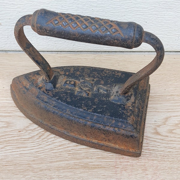 Antique Cast Iron Sad Iron, B xx 7 Rustic Primitive Sad Flat Iron #7, Home Decor, Antique Tools Door Stopper 6.5lbs