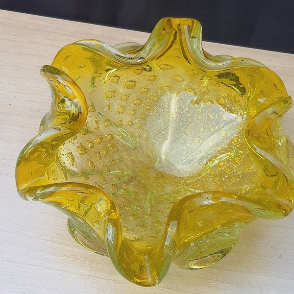 Vintage Murano Glass Ashtray Bowl Italian Clear W/ Gold Flecks, Vetro Artistico Veneziano Yellow glass, bubble art glass ruffled rim Ashtray