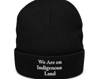 Siamo sulla terra indigena Berretto in maglia a coste