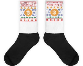 Divertenti calzini natalizi con maglione brutto e Bitcoin