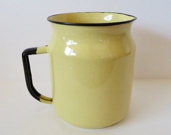 Vintage 30s 40s Creamy Vanilla Yellow & Black Enamel Large Water Pitcher - Retro Enamel Ware - Farmhouse Cottage Kitchen Decor Flower Vase
