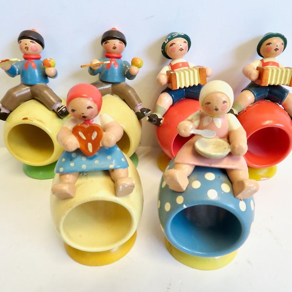 Vintage 6 pc Lot Set East German GDR Wendt & Kuhn Expertic Erzgebirge Wooden Napkin Rings - Peg Bead Doll Painted Wood Table Setting Ring