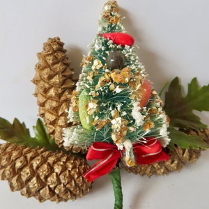 Vintage 40s 50s Mid Century Christmas Flocked Bottle Brush Tree Pinecone Corsage Pin Or Brooch Ornament - Mica Bead Jewelry - Florists Pick
