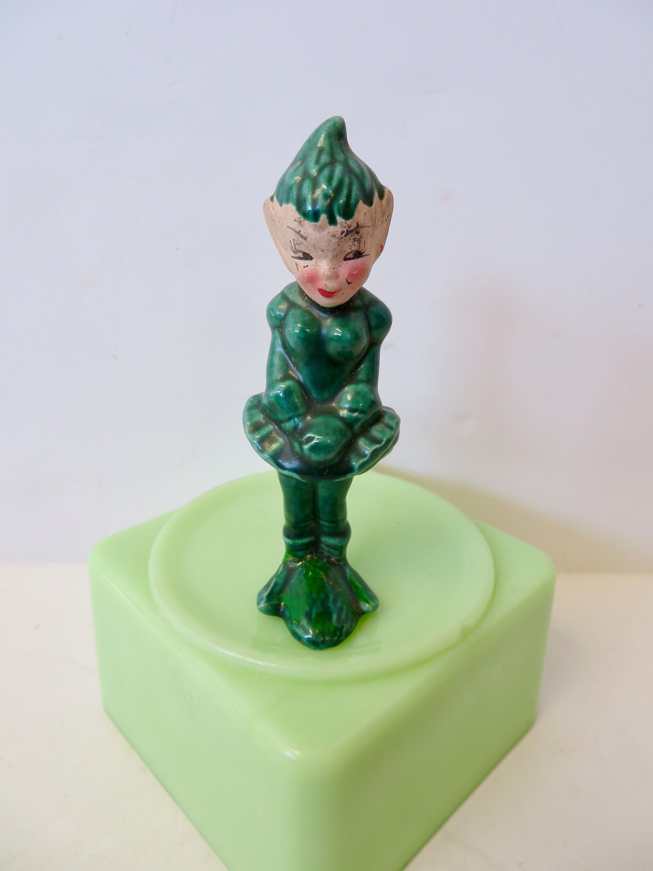 Vintage Made in Japan 50s 60s Ceramic Pixie Elf Sprite Figurine in a Leaf Dress Christmas Decor Kitschy Green China Ornament Decoration