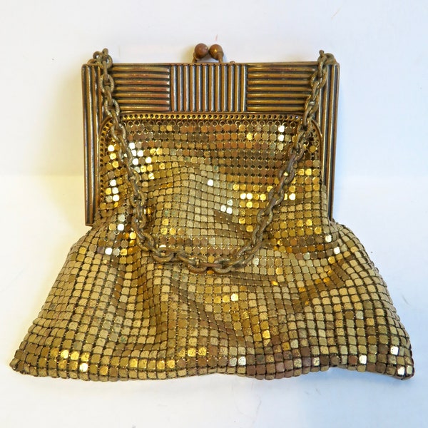 Vintage Antique 1920s 20s Art Deco Whiting and Davis Gold Metallic Mesh Evening Bag Purse - Small Wristlet w Clasp - Metal Frame - Flapper