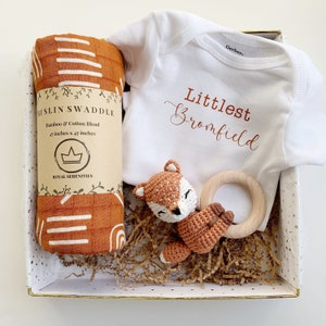 Coffret cadeau bébé neutre entre les sexes, panier cadeau baby shower, coffret cadeau bébé garçon, coffret cadeau bébé fille, faire-part bébé personnalisé, bohème