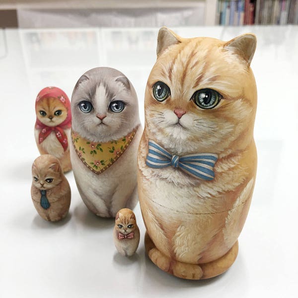 Chats Nesting Dolls-5piece set, Uniquely Cats Dolls, Matryoshka dolls, Russian dolls, babushkas, collectible dolls, cat matryoshka