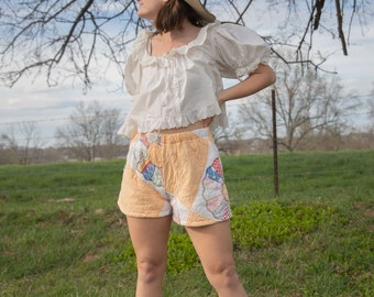 Dresden Plate Quilt Shorts