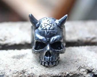 Devil satanic 666 jawless skull ring, handmade lead free pewter skull rings, perfect halloween gift for your loved ones