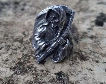 Handmade Grim reaper scary gothic skull ring. Oxidized lead free pewter angel of death goth skull rings