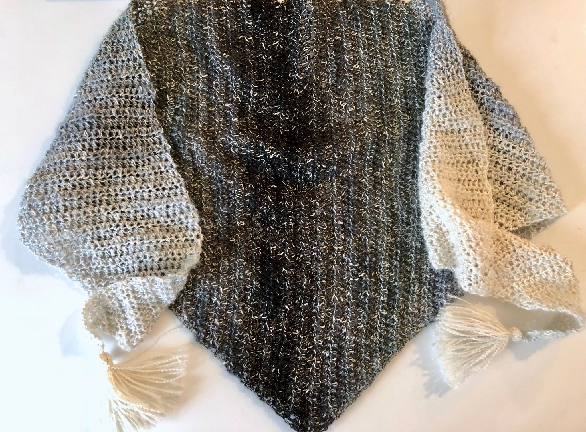 PDF Pattern: Beginner Friendly Triangle Scarf- Crochet Pattern - Etsy ...