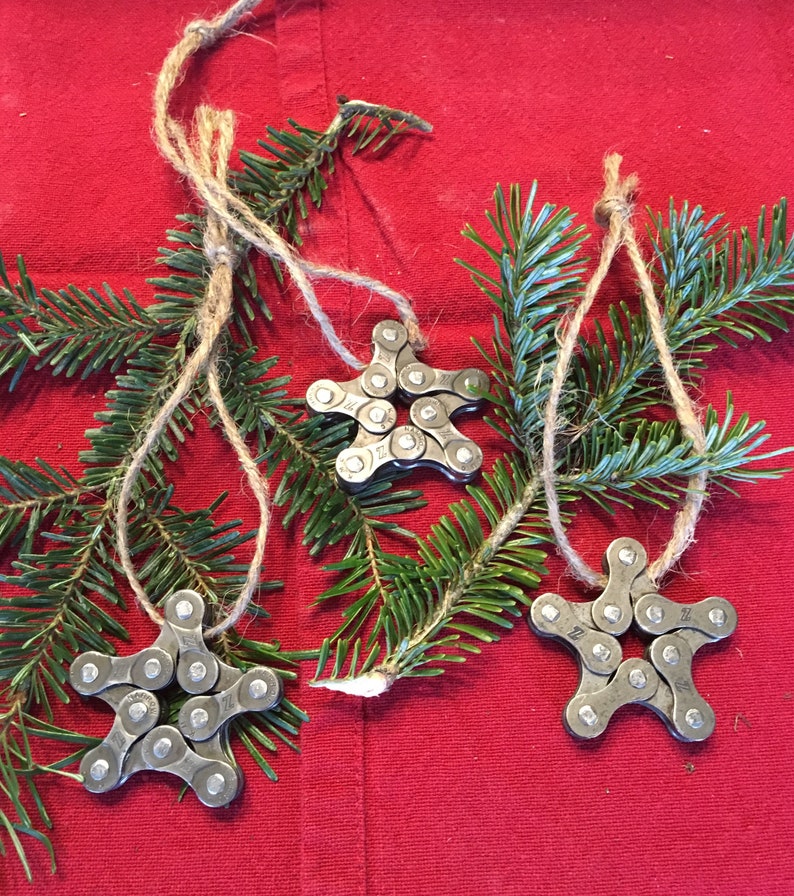 Bike chain star ornaments image 1