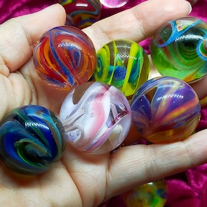 6 glass marbles, handcrafted from borosilicate glass