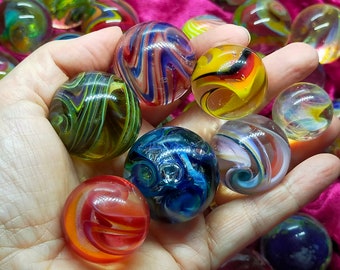 7 glass marbles, handcrafted from borosilicate glass