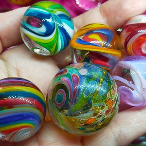 6 glass marbles, handcrafted from borosilicate glass
