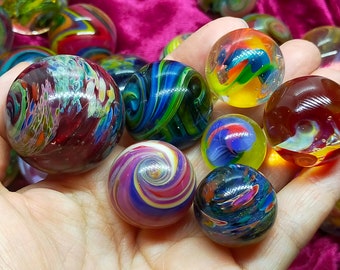 Bargain art marbles, handcrafted from borosilicate glass, price is for all seven!