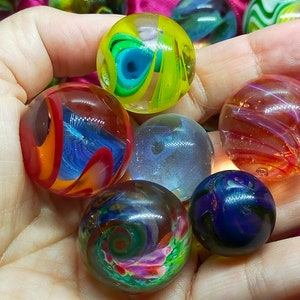 6 glass marbles, handcrafted from borosilicate glass