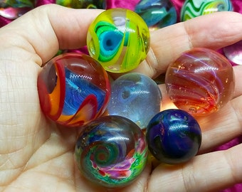 6 glass marbles, handcrafted from borosilicate glass