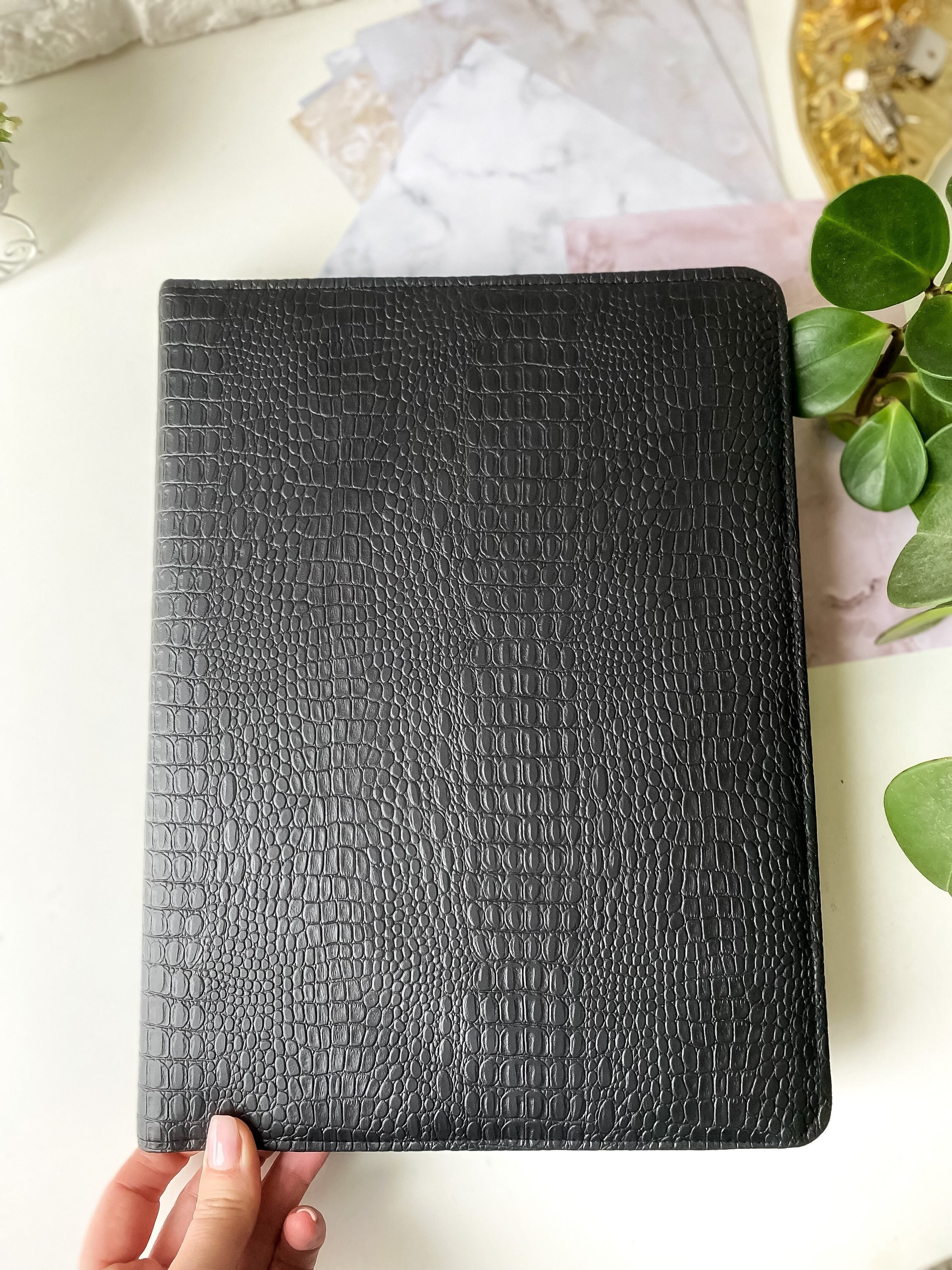 Handcrafted Leather File Portfolio for Documents or Artwork – Rustico