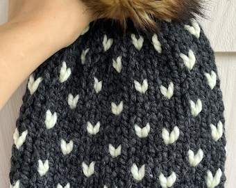 Hudson Bay Striped Beanie | Hand Knit | Removable Faux Fur  display picture 2
