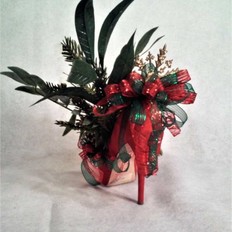 Traditional Xmas Stiletto Arrangement