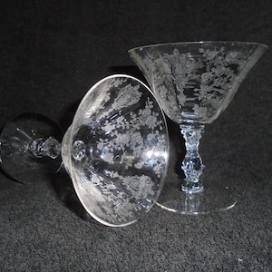2 Cambridge Glass Rose Point Champagne Sherbert Glasses Vintage