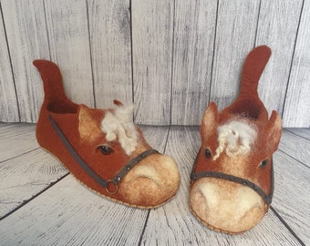 Horse slippers | Etsy