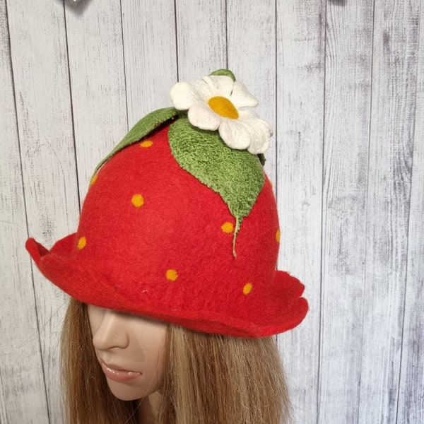 Wool womens hats Felt hat Strawberry Felt hat Felt hat Funny hat Gift for him Pixie hat Fairy hat Sauna-hat.