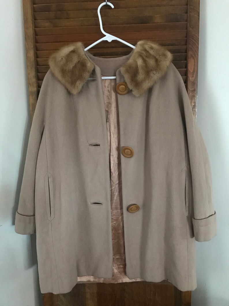 Vintage Jacket with Fur Luxury Coat 1950s 1960s Cashmere and Mink swing coat Vintage fur jacket Einiger Luxury Coat Jackie O jacket 50s