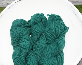 Briggs & Little Super 4 Ply Wool Yarn Dark Green