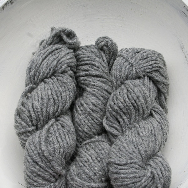 Briggs & Little Super 4 Ply Wool Yarn Light Grey