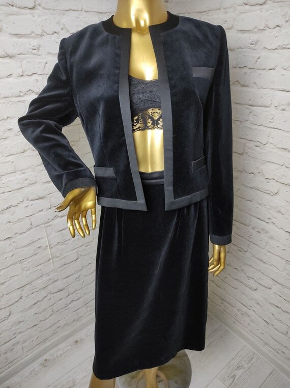 Louis Feraud Vintage 80s W.germany Velvet Skirt Suit Size M-L 