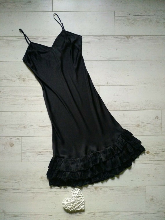 black frill bottom dress
