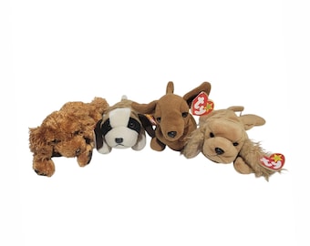 Mütze für Babies. Vintage Kuscheltier. Sammlerstücke. Weenie 1995, Fitz 2004, Bernie 1996, Spunky 1997.