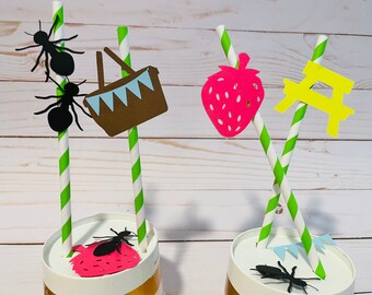 Picnic birthday party baby shower paper straw/ paper straw decorations/ ants/ basket/ pendent banner/ strawberry / picnic table