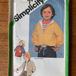 Simplicity 9819 Uncut Child’s Hooded or Unhooded Lined Jackets Pattern Size 6 Child